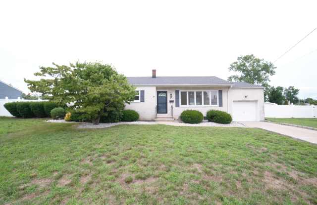41 Herbert Avenue photos photos