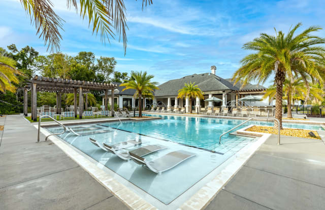 Vintage Amelia Island Apartments Gallery 3