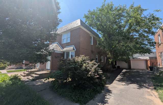 Beautiful Twin - Bells Corner - 1908 Tustin Street, Philadelphia, PA 19152