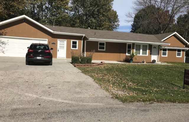 10600 E. 66th St - 10600 East 66th Street, Raytown, MO 64133