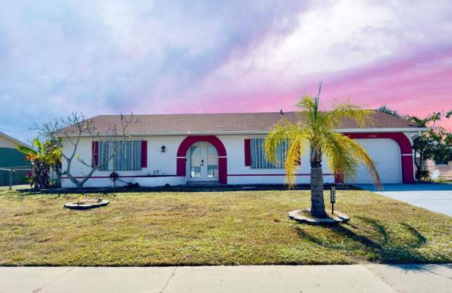 13543 LONGWOOD AVENUE - 13543 Longwood Avenue, Charlotte County, FL 33981