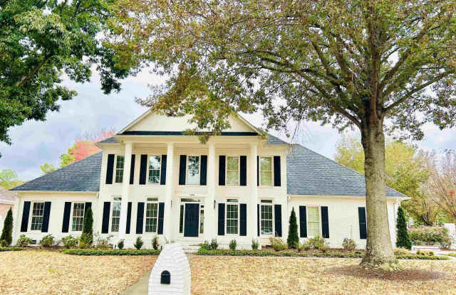 1501 Blackhall Lane - 1501 Blackhall Lane Southeast, Decatur, AL 35601