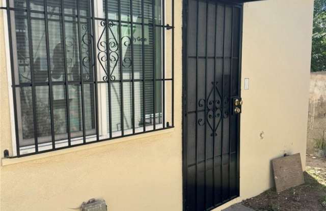 214 E 88 Place photos photos