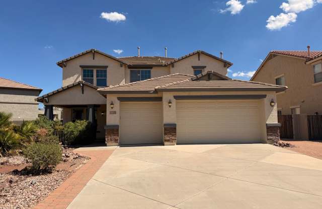 Stunning 5-Bedroom Home with Game Room & Backyard Oasis! Gallery 1
