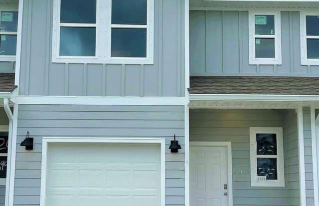 1031 McLaren Circle - 1031 McLaren Circle, Wright, FL 32547 1031 McLaren Circle - 1031 McLaren Circle, Wright, FL 32547