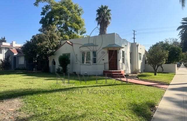 5590 Magnolia Avenue - 5590 Magnolia Avenue, Riverside, CA 92506