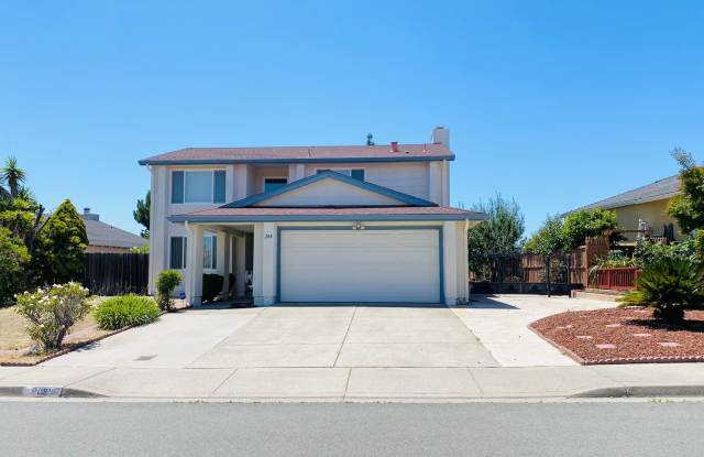 Spacious 2 story home in Hercules photos photos