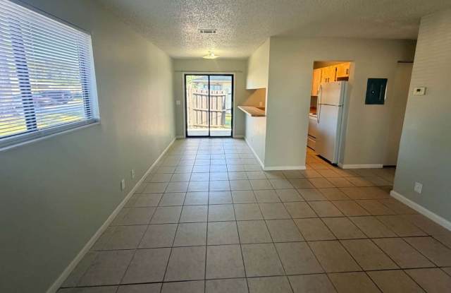 3777 NW HUNTSBORO 103 Gallery 2