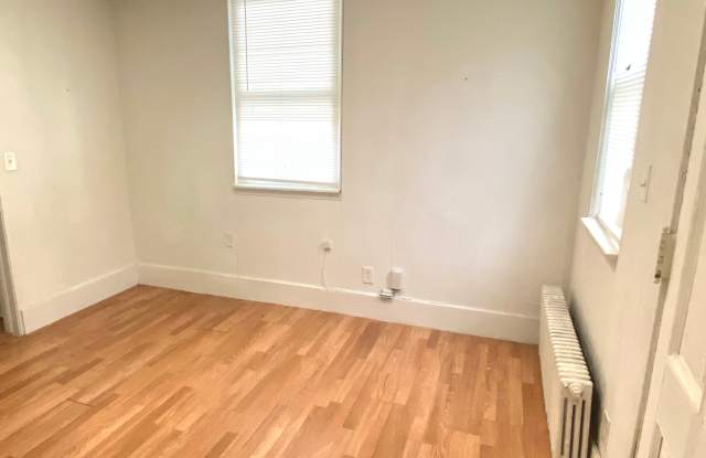 190 Broad Street - 8 photos photos