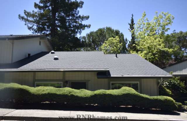 415 Sutton Place photos photos