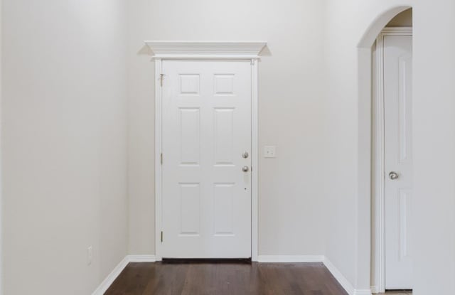 607 Keystone Street Gallery 3
