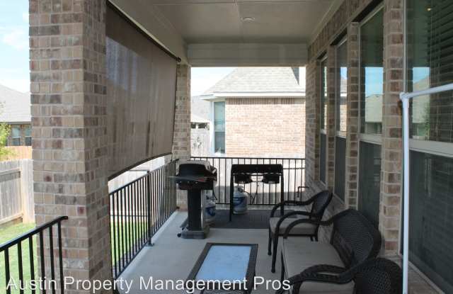 2821 Coral Valley Drive Gallery 3
