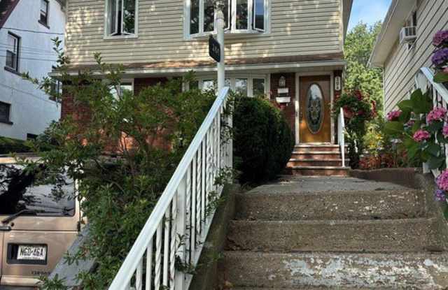 306 Elm Avenue 2 photos photos