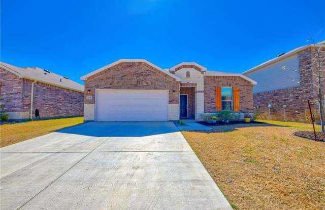 2344 Bermont Red Lane - 2344 Bermont Red Lane, Fort Worth, TX 76131