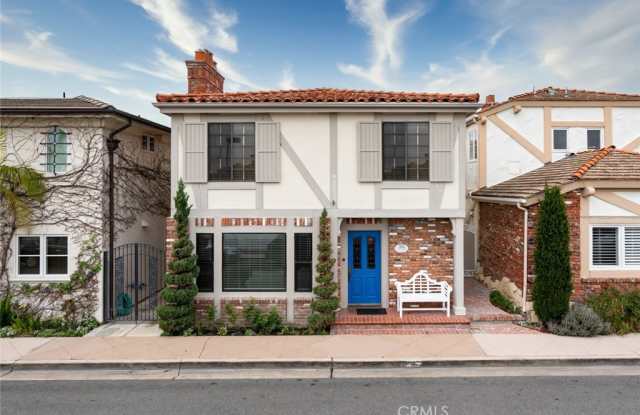 103 Via San Remo - 103 Via San Remo, Newport Beach, CA 92663