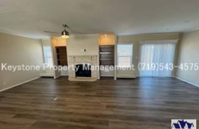 Upscale, Modern 4 Bedroom/2 Bathroom/2 Car Garage Home, PW $2350/$2350 Gallery 4