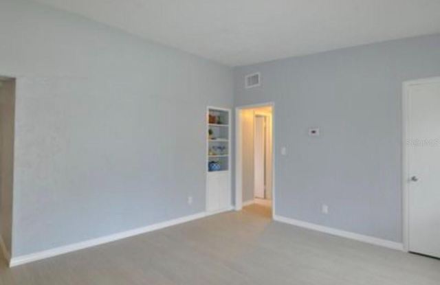 1332 HILLCREST Drive Gallery 3
