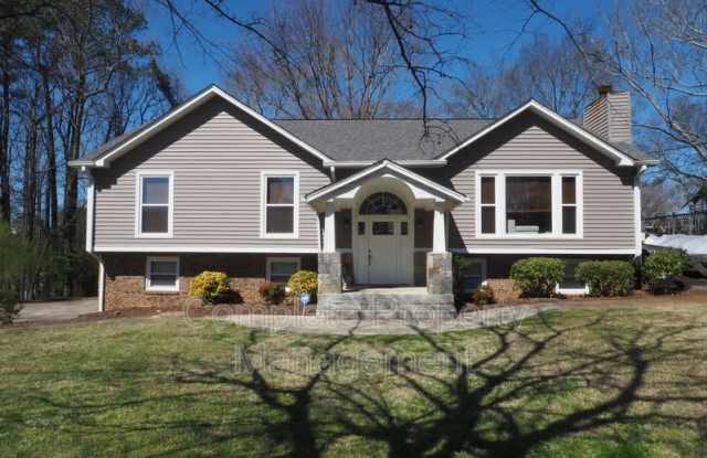 604 Farr Circle photos photos