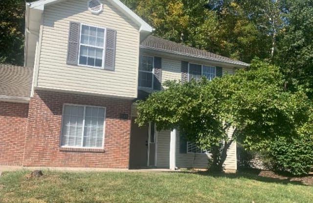 2111 UMC Drive - 2111 Umc Drive, Columbia, MO 65201