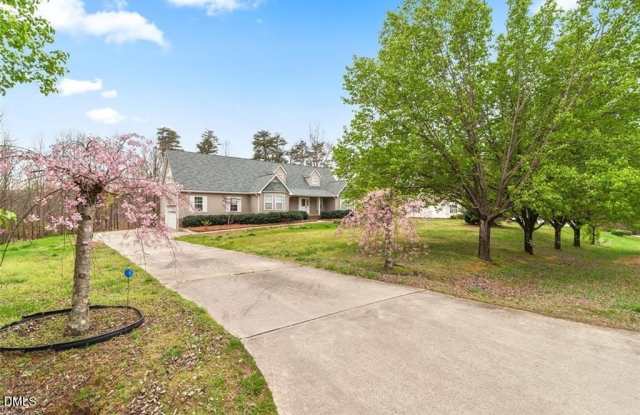 3806 Polonia Court Gallery 1