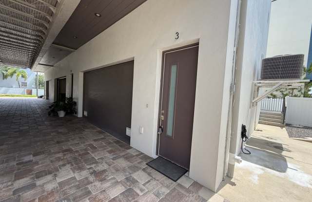 3/3.5 Westshore Tampa photos photos 3/3.5 Westshore Tampa photos photos