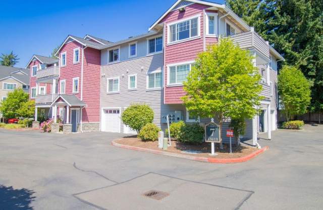 Beautiful 2 Bedroom In South hill! photos photos