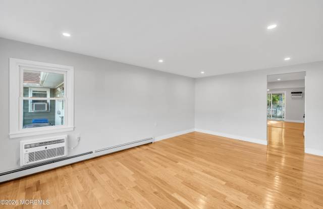 7 Bellflower Court Gallery 3