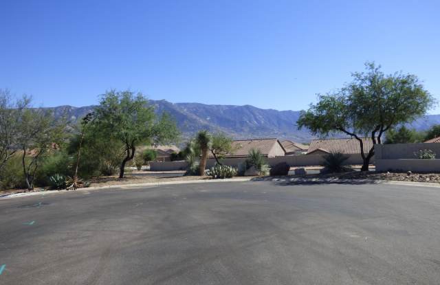 63280 E MOUNTAIN WOOD Drive Gallery 2