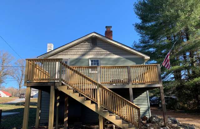 Cute Efficiency On Lake at Timberlake - 208 Timberlake Drive, Timberlake, VA 24502 Cute Efficiency On Lake at Timberlake - 208 Timberlake Drive, Timberlake, VA 24502