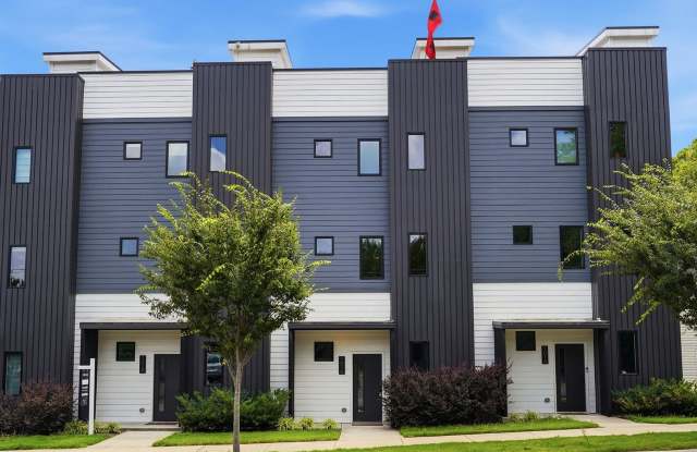 Live Elevated in Downtown Raleigh – Stunning Townhome with Rooftop Oasis! photos photos