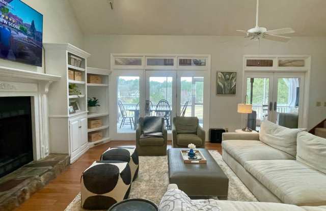 Spacious Lake and Golf View Home - 1181 Golf View Lane, Greene County, GA 30642