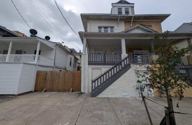 16 N Iowa Ave photos photos