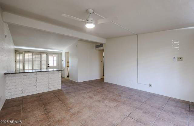 5536 N 19th Place Gallery 2