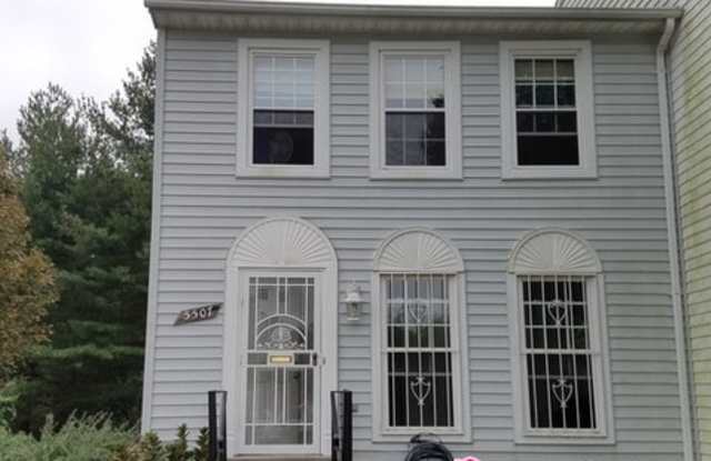 5507 Frazier Ter - 5507 Frazier Terrace, Marlow Heights, MD 20748