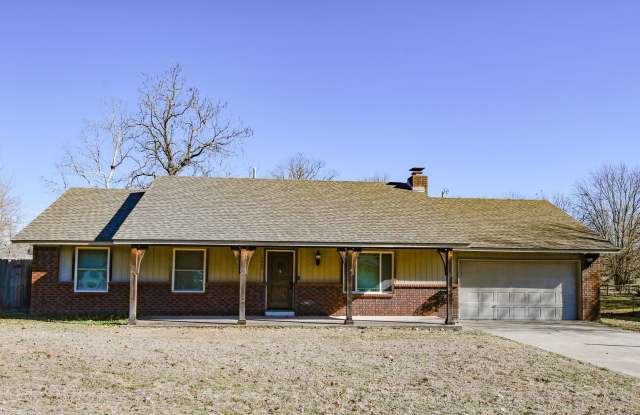 Charming 3-bedroom, 2-bath home in the highly sought-after Bixby School District photos photos