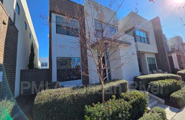 133 Fischbacher Street photos photos