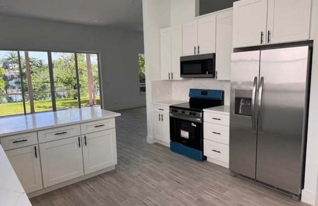 13377 NW 14TH Street, Pembroke Pines, FL 33028 - 2721 photos photos