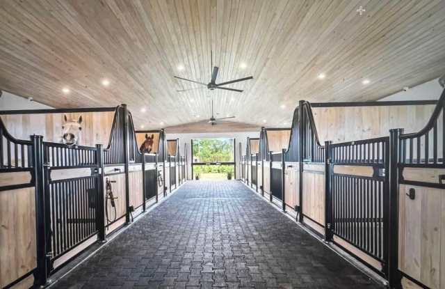 14322 Drafthorse Lane Gallery 3