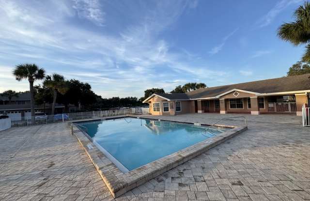 1790 Rocky Wd Cir #223 Gallery 2