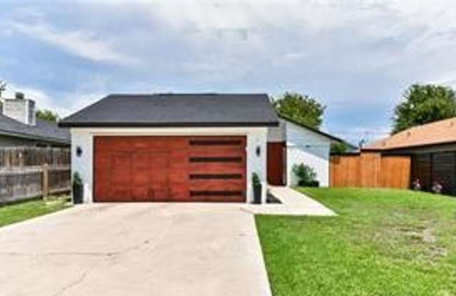 Remodeled 3-bedroom house! Housing accepted! photos photos Remodeled 3-bedroom house! Housing accepted! photos photos
