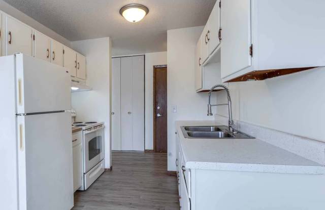 Eldridge Apartments photos photos