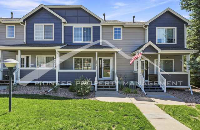 Gorgeous Townhouse with Central AC and 2-Car Garage Gallery 1