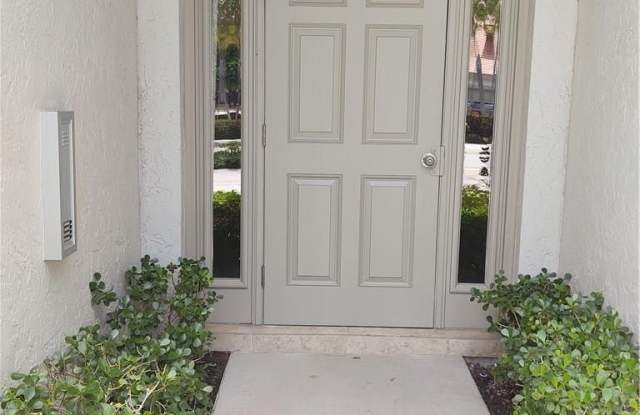 5801 Coach House Circle Gallery 3