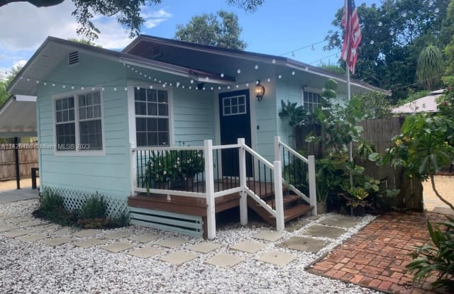 328 Seminole Ave - 328 Seminole Avenue, Fort Lauderdale, FL 33312