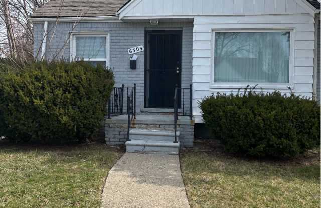 6304 Bluehill Street photos photos