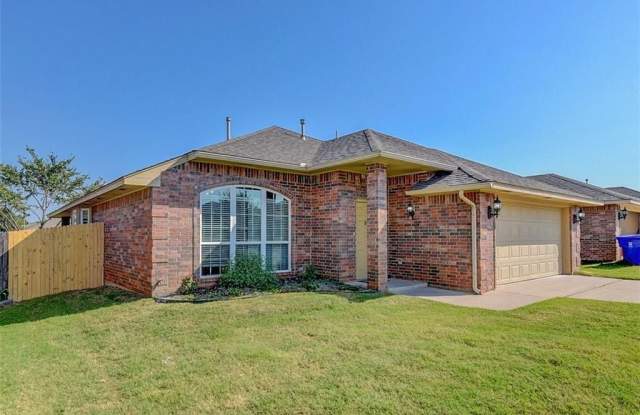 913 Eagle Cliff Dr photos photos