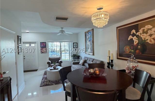 16619 Hemingway Dr Gallery 2