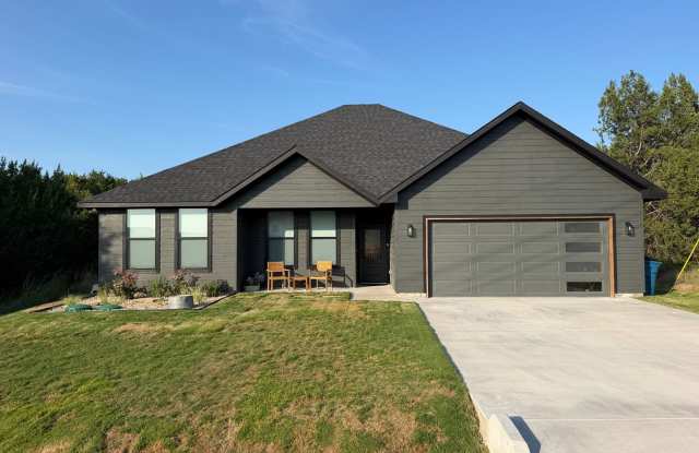 Coming Soon! Beautiful 4/2/2 in Granbury, Texas photos photos Coming Soon! Beautiful 4/2/2 in Granbury, Texas photos photos