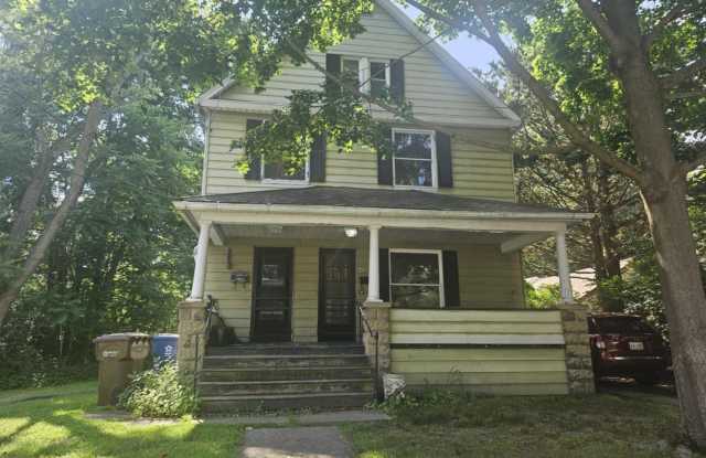 142 S Prospect - 142 South Prospect Street, Kent, OH 44240