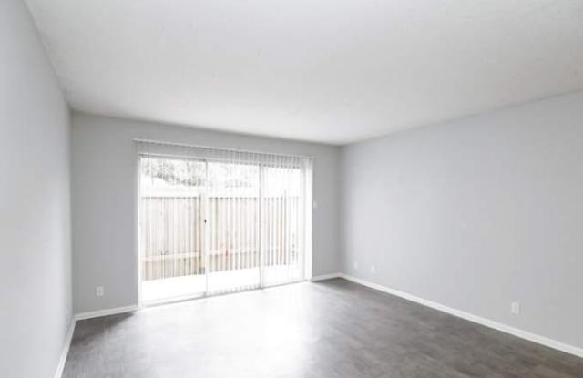 8832 Starcrest Dr Gallery 1